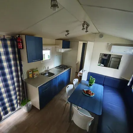 Campingplatz Naturexpert Mobilhazak-fkk Nudista *