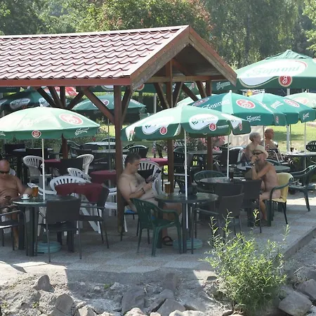 Naturexpert Mobilhazak-fkk Nudista Кемпинг
