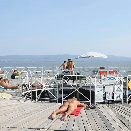 Naturexpert Mobilházak-fkk Nudista Kemping